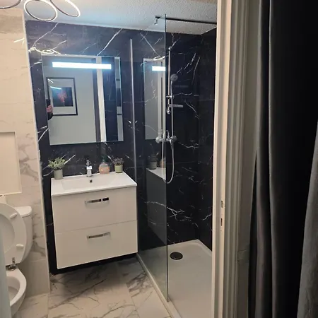 Apartamento Au Calme Proche De La *